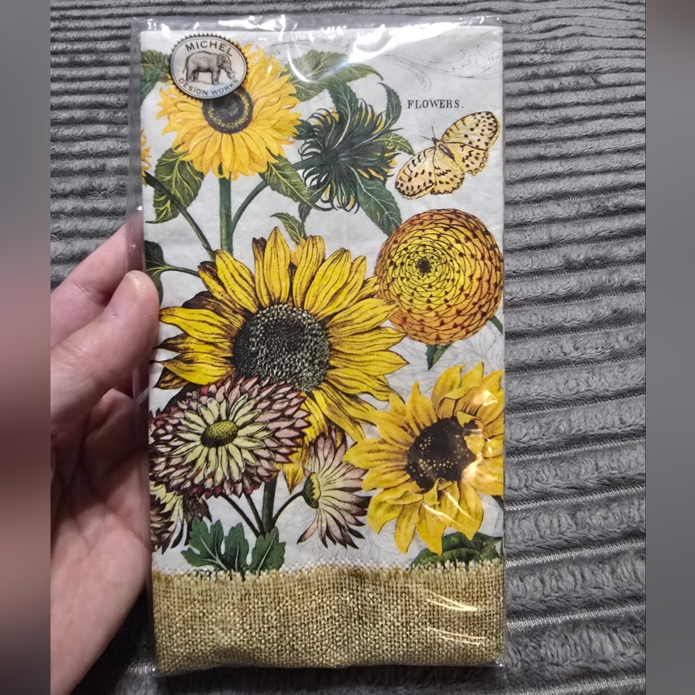 🩵B2G1 NWOT sunflower napkins
